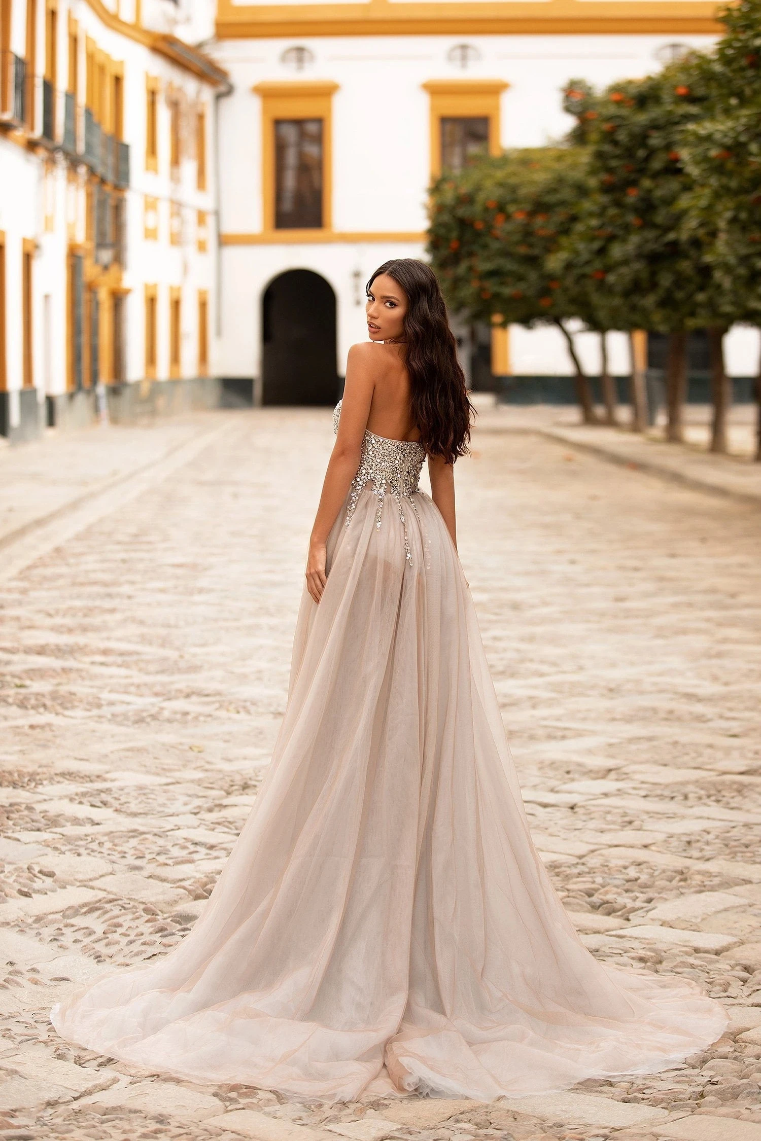 Real Photo Vestidos De Novia Ball Gown Wedding Dress Scoop Neckline Full Sleeve Chapel Train Lace UP Plus Size With Lace Beaded