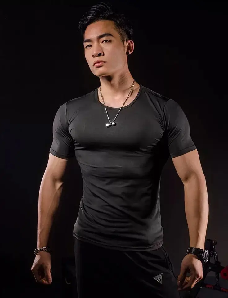 

W0326 -Workout fitness men Short sleeve t shirt men thermal muscle bodybuilding wear compression Elastic Slim exercise clothing