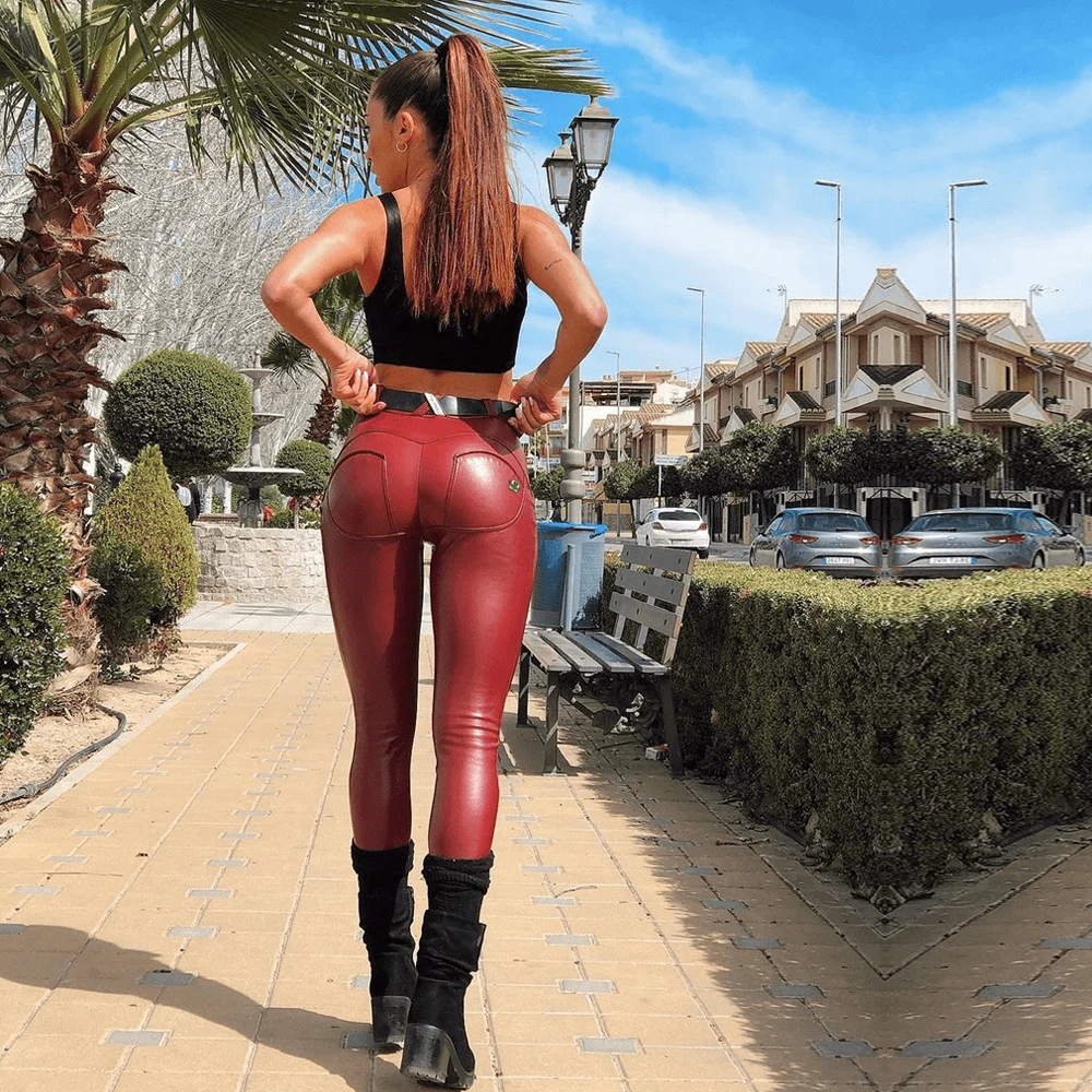 Спортивные Легинсы Melody Wear бордовые кожаные брюки с эффектом пуш ап женские из
