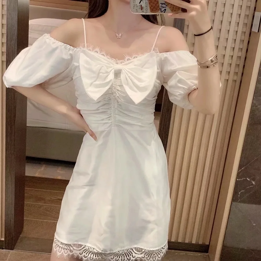 

French tight bow lace suspenders women's summer sexy satin dress 2020New short-sleeved irregular women's summer pleated dress XL