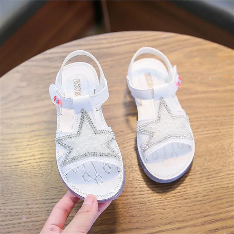 

Girls sandals 2020 new fashion stars rhinestone princess shoes children primary school soft bottom beach shoes baby toddler shoe