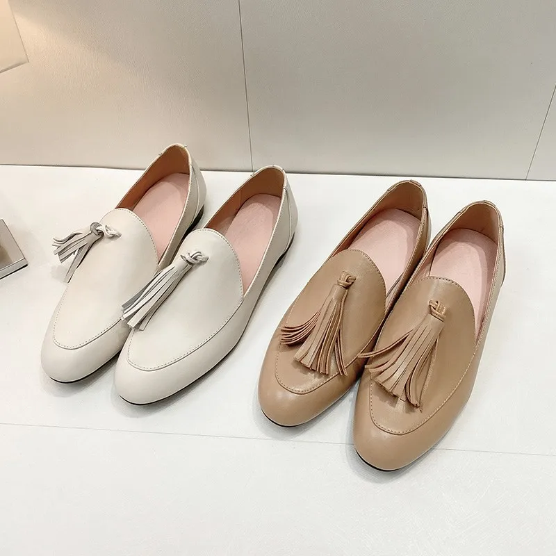 

Casual Women Loafers Shoes Genuine Leather Spring Autumn New 2021 Round Toe Slip On Fringe Flat Shoes Female Flats Plus Size 41