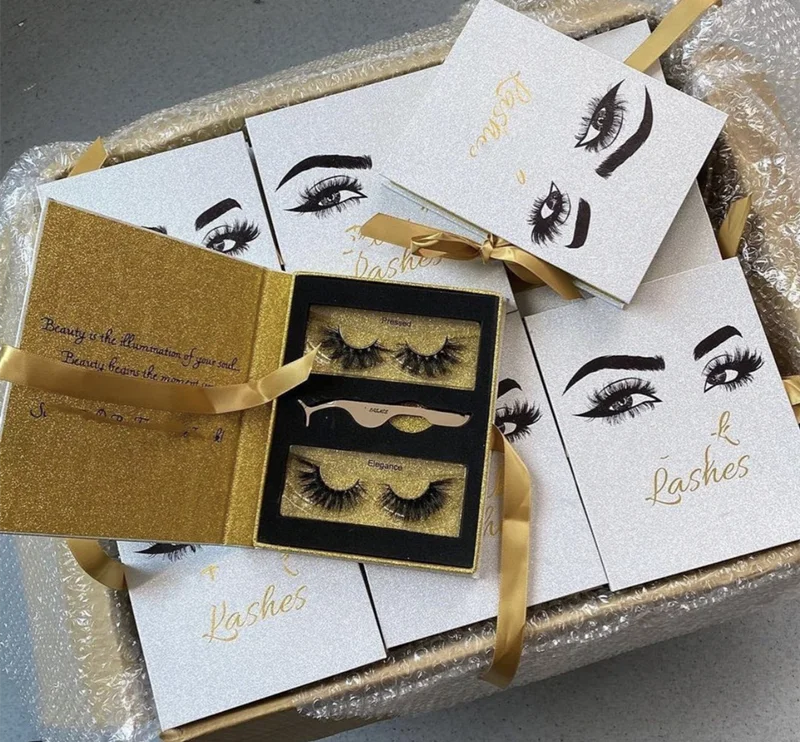 Коробочки с палетками для ресниц. Ресницы в коробке. Коробочка для ресниц. Упаковочная коробка для накладных ресниц. Накладные ресницы упаковка.