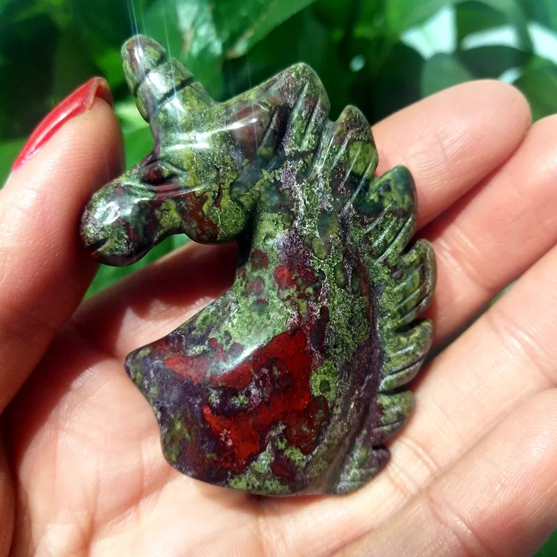 

Natural Dragon blood Stone Unicorn carving Mage Chakra Spiritual Energy Meditation Repair Reiki Healing Healing Crystal wealth h