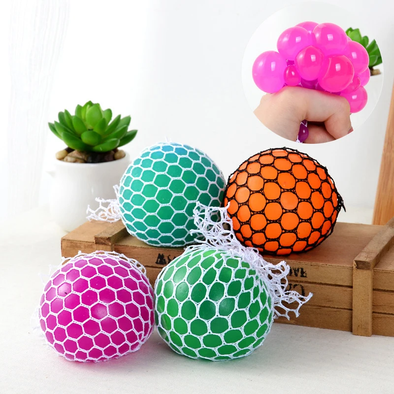 

1pc Squeeze Vent Grape Ball Novelty Anti Stress Face Reliever Autism Mood Squeeze Decompression Toy Ball For Kids Random Color