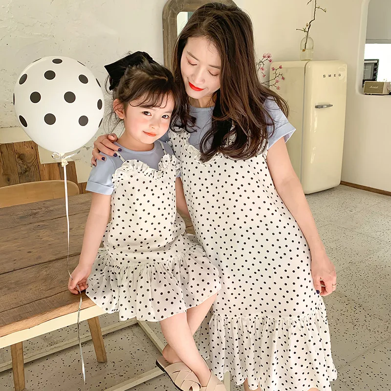 

Summer Fashion Dresses Mother and Daughter Beach Vacation Short Sleeve Dress Girl Parent-child Patchwork Dot Princess Clothing