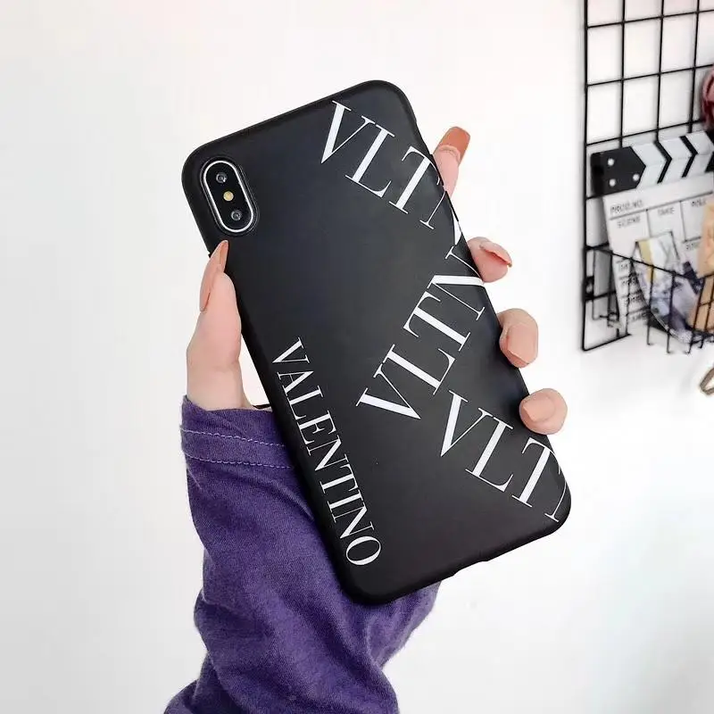 Роскошный брендовый итальянский мягкий силиконовый чехол VLTN для apple iphone 6 S 7 7plus 8 8plus X XR XS max Valentino простой чехол для телефона - Цвет: 2