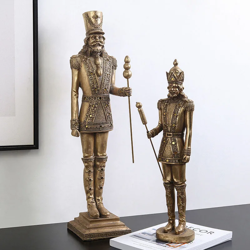 

Antique European King Model Handicrafts Home Decoration Sculpture & Statue Office Decoration Furnishings Craftrs Birthday Gifts