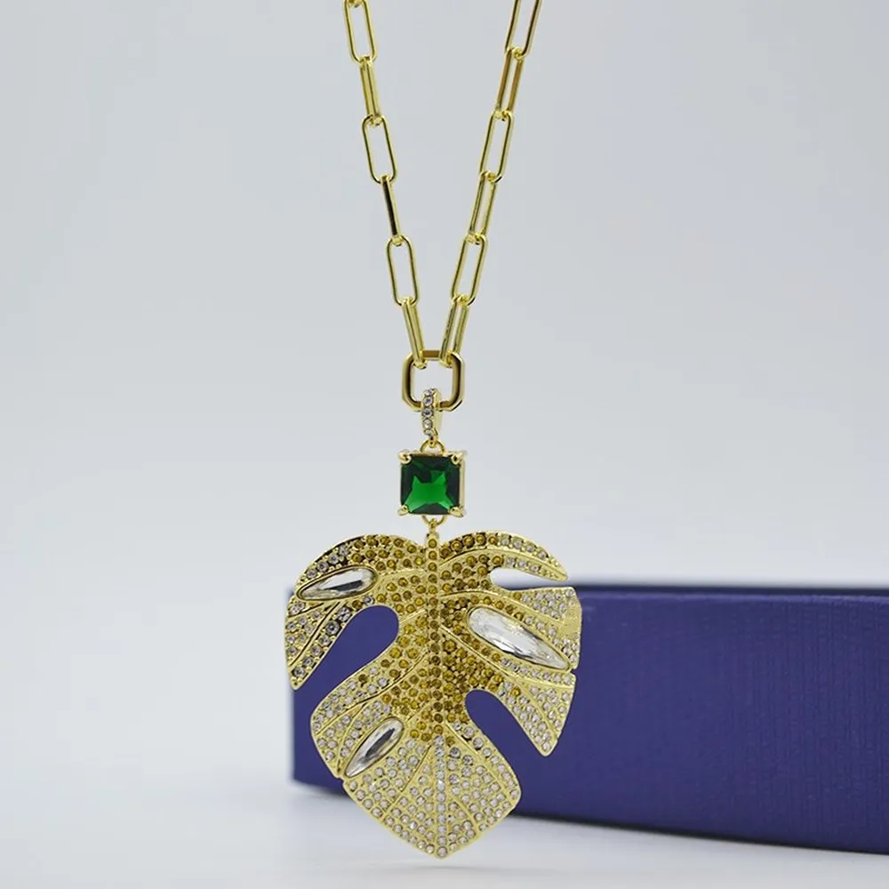 

2020 Fashion SWA New TROPICAL LEAF Set Golden Gradient Elegant Tropical Leaf Decoration Crystal Set Female Romantic Jewelry Gift