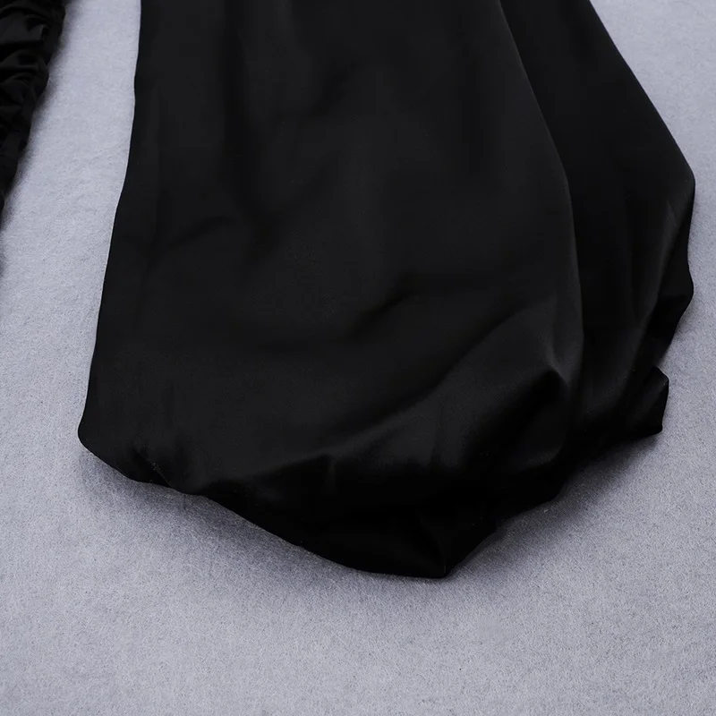 Женское платье с пышными рукавами VC черное элегантное облегающее высокой талией