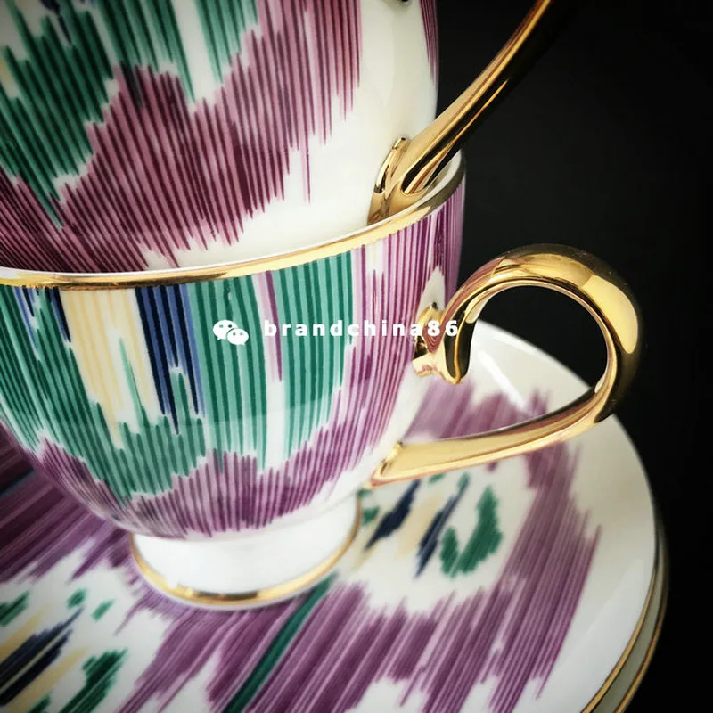 

High-Grade Bone China Crown Coffee Cup Ceramic Tea Cup Dish With Gift Box Animal Tablewar Set Wedding and Housewarming WF9166