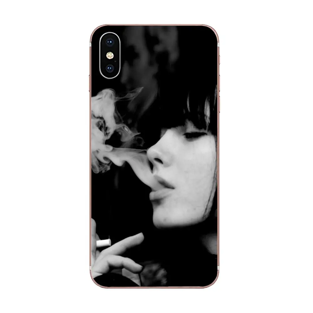 Сексуальная девушка курения электронных сигарет сверхтонкая закраина для Galaxy J1