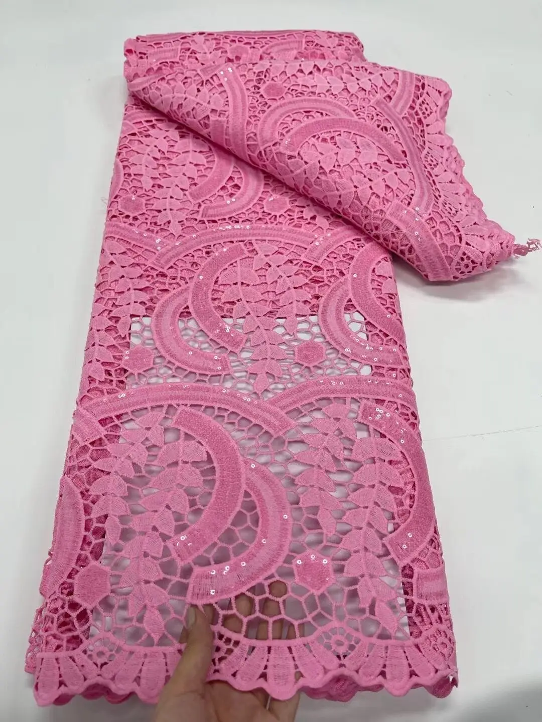 

African Dry Cotton Lace Fabric 2021 High Quality Lace Swiss Voile Lace In Switzerland Nigerian Lace Fabric Sewing
