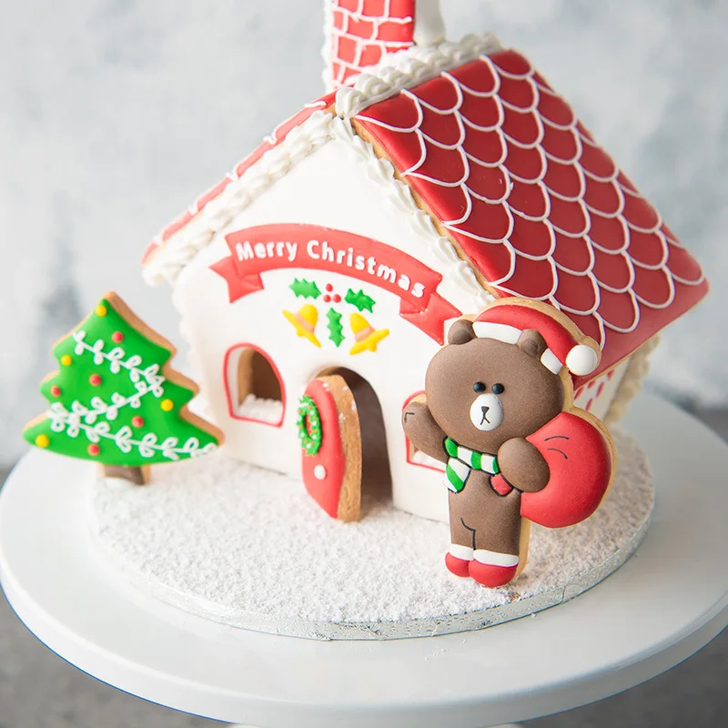 

8Pcs Plastic Cookie Cutter Set 3D Christmas Gingerbread House Mould DIY Biscuit Mold Pastry Cake Stamp Baking Tools Accessories