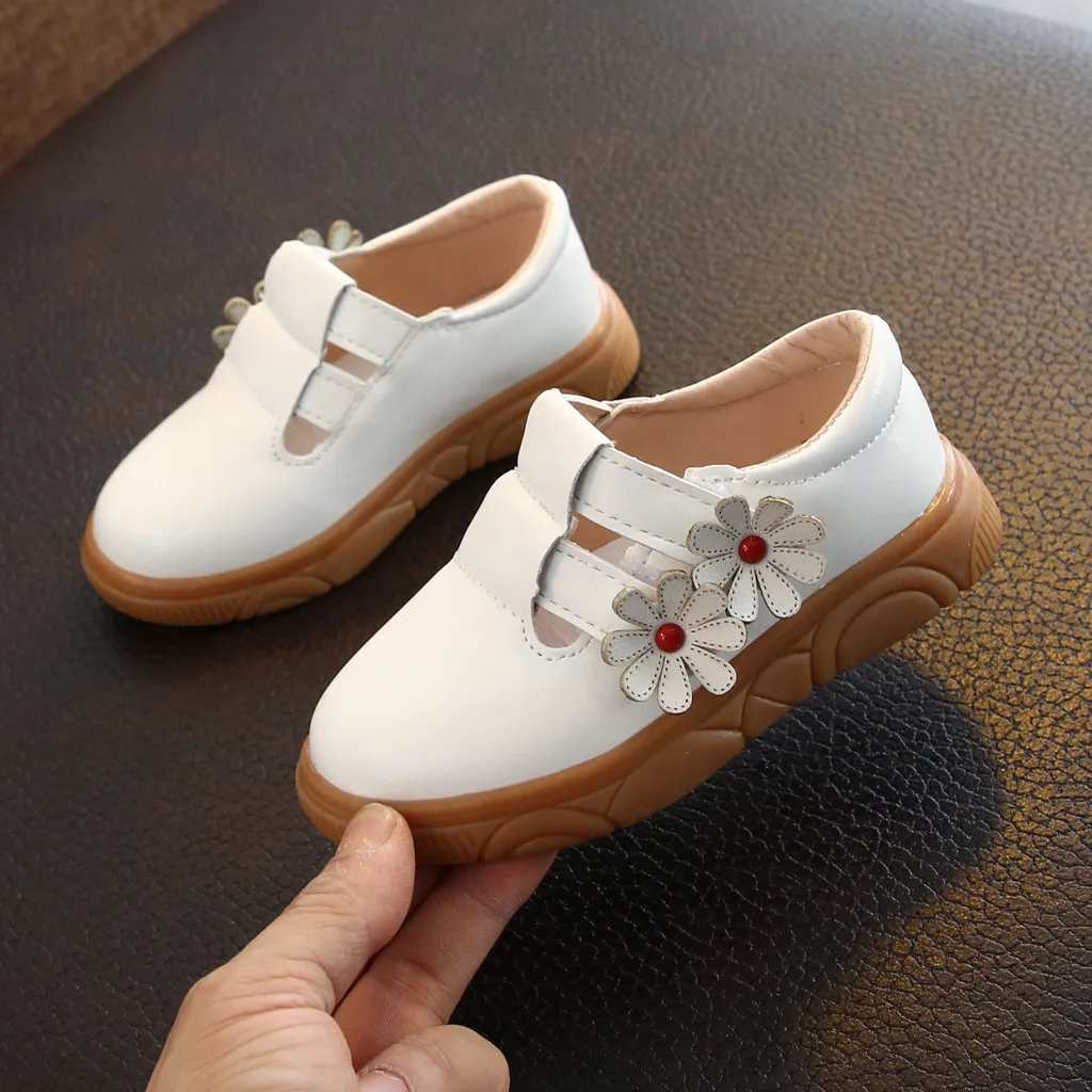 2021 модные сандалии для девочек милая вечерние чная Мягкая Повседневная обувь с