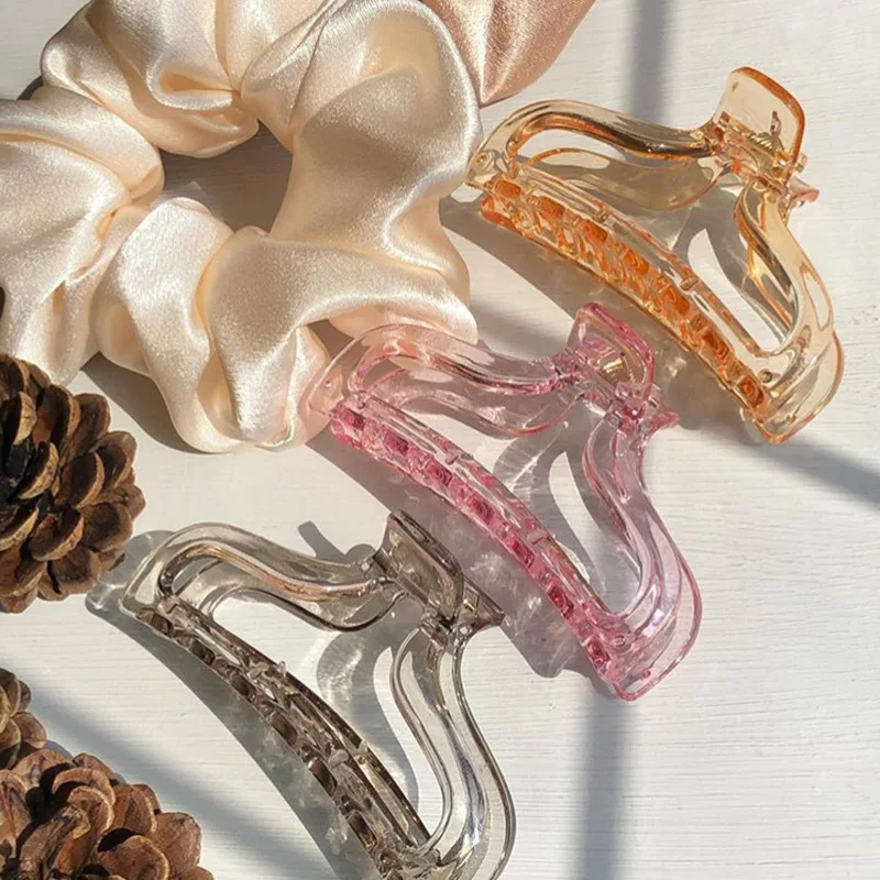 

New Women Elegant Transparent Geometric Hollow Hair Claws Sweet Headband Hair Holder Clip Hairpin Fashion Hair Accessories