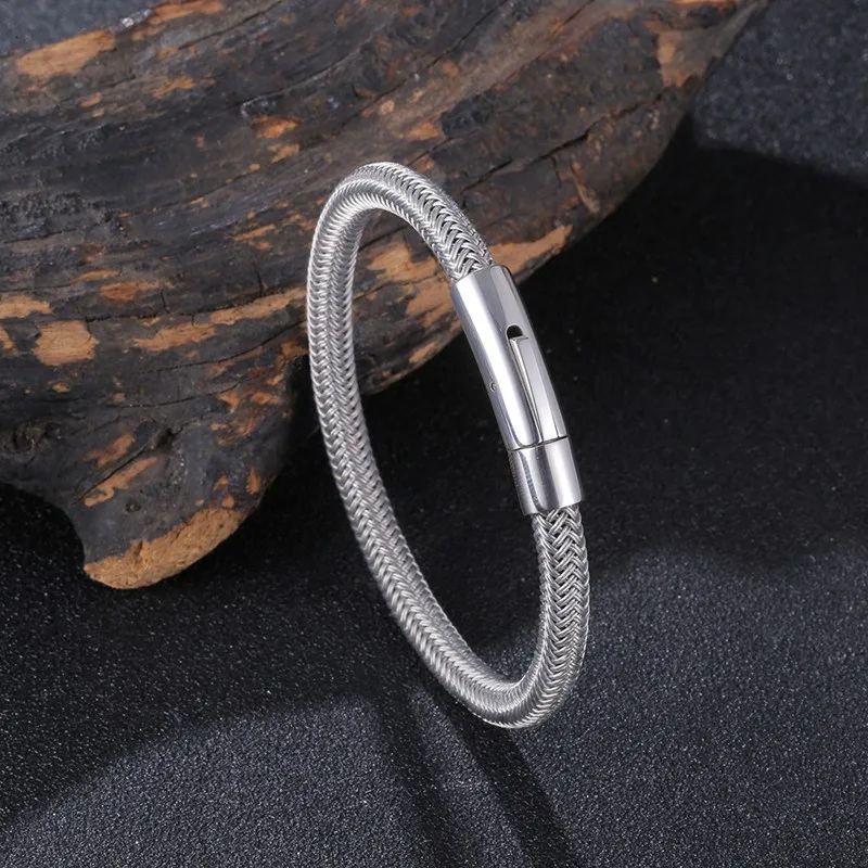 New Simple Jewelry Woven Leather Bracelet for Men Women Stainless Steel Clasp Trendy Wristband Braided Bangle Party Gift SP0462