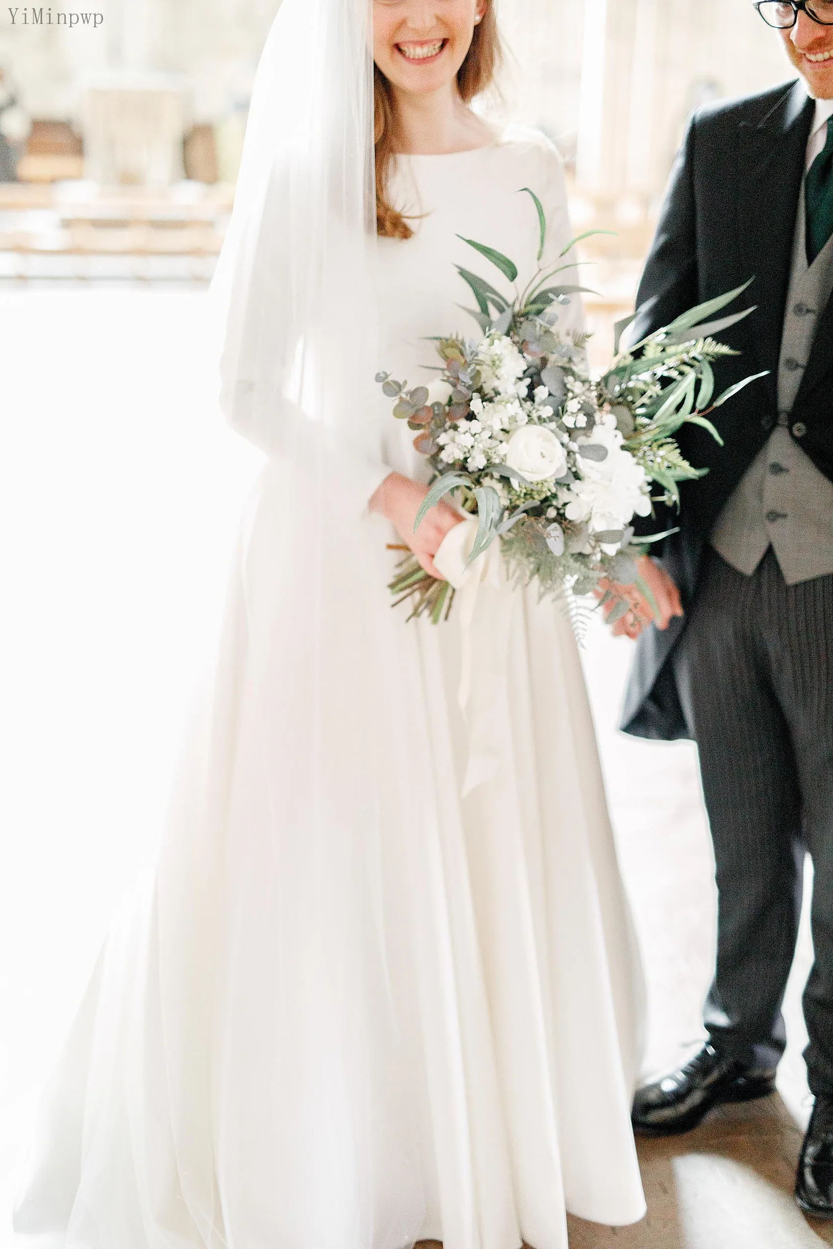 

Modest Satin Wedding Dresses for Bride O Neck Long Sleeve Sweep Train A Line Court House Bridal Gowns for Bride vestido de novia