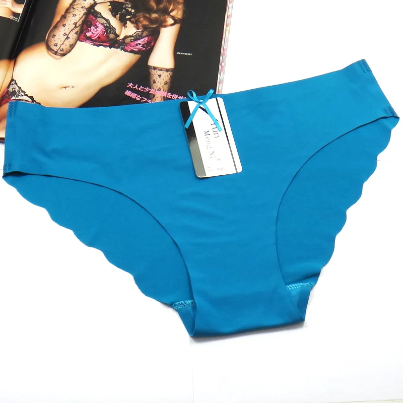 Набор из 12 однотонных ультратонких женских бесшовных хипстерских трусиков