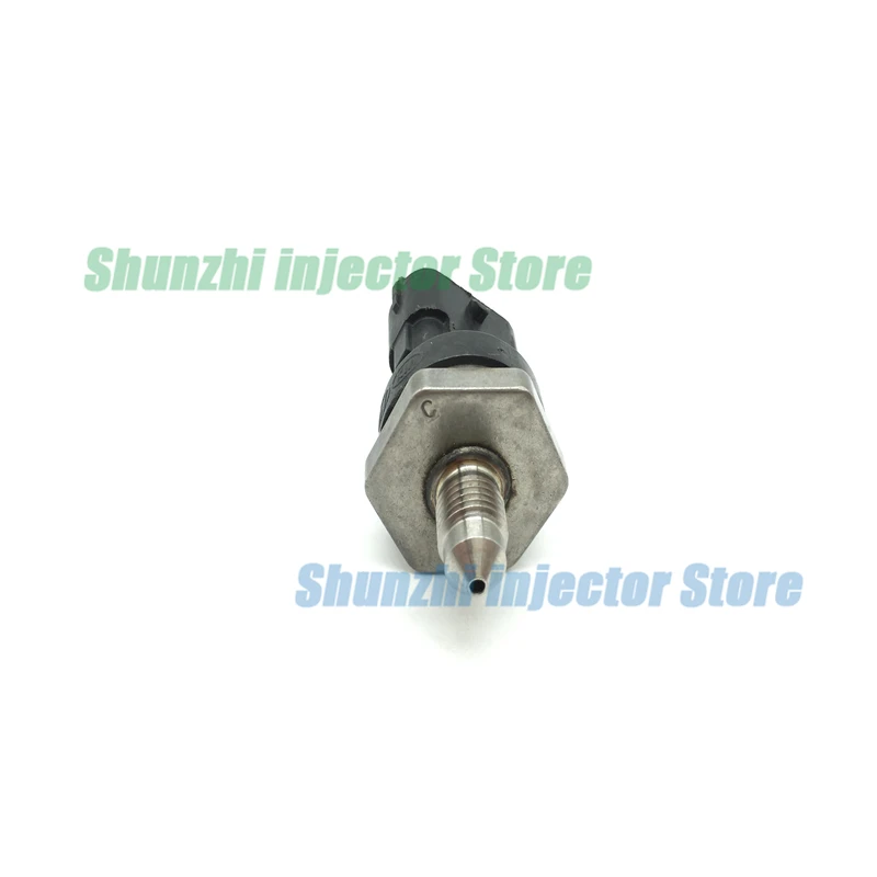 Датчик давления топливной рейки для Mazda L807-18-211 2S7G-9F972-AD 0261545058 0261545006 | Автомобили и