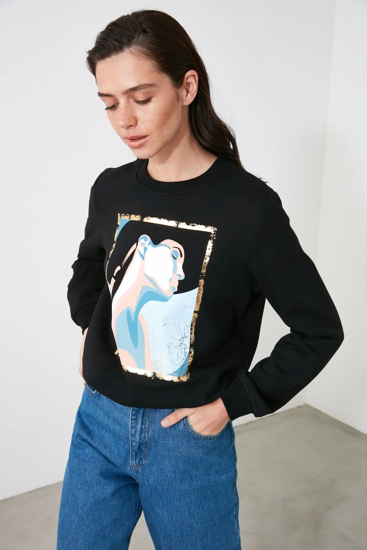 

Trendyol Printed Basic Knitted Sweatshirt TWOAW21SW1873