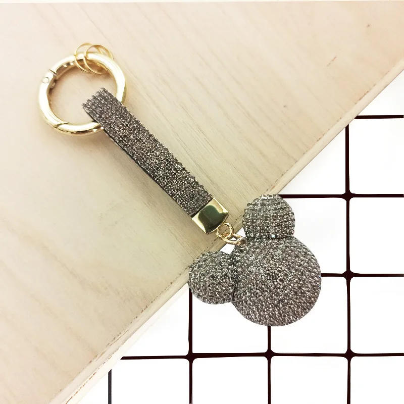 

Disney Diamond-studded Mickey Pendant Female Cute Creative Car Key Chain Bag Decoration Ornaments Toys Hobbies Holiday Gift