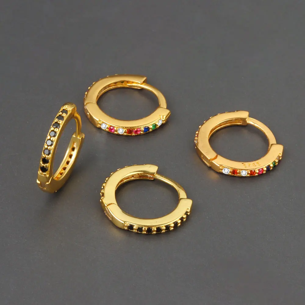 

Женские круглые серьги-кольца в стиле «панк»