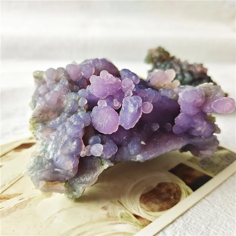 Качественные натуральные кварцевые друзы пурпурные кластеры преннита