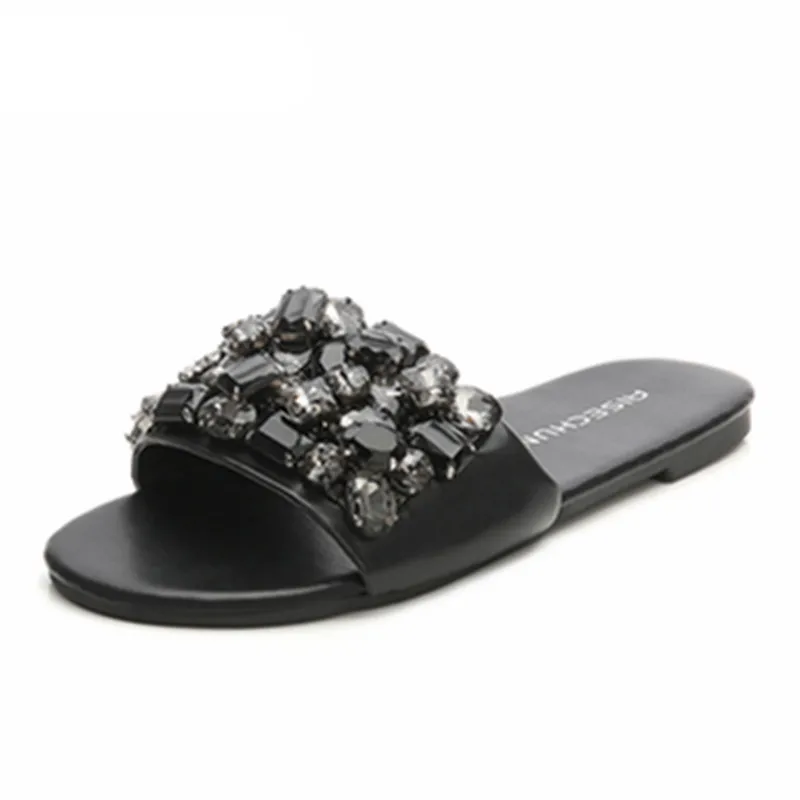 

Luxury Rhinestone Summer Women Slippers Flat Non-Slip All-Match Fashion Brand Designer Shoes Outdoor Beach Party Women Slippers