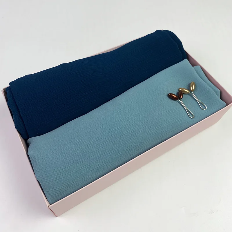 

Шарф женский шифоновый однотонный плиссированный, 2 шт./кор.