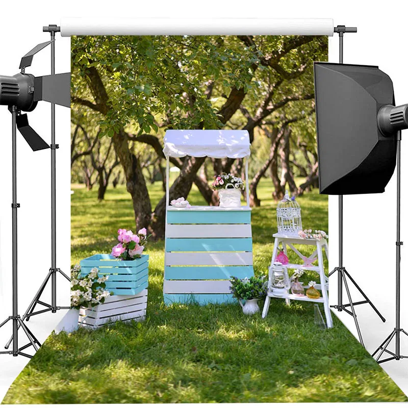 

Spring Park Flowers Photography Backdrops Green Lawn Forest Picnic Photography Backdrops Family Party Outing Photo Background