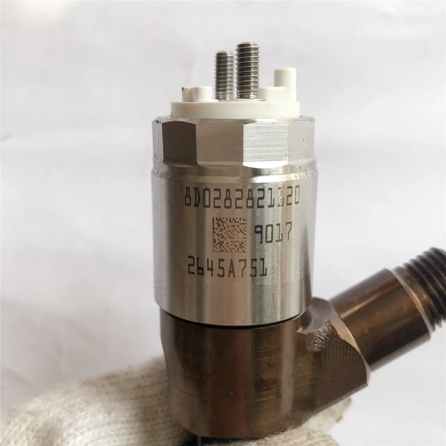 

Excavator spare parts E320D C6.6 diesel engine fuel injector nozzle 320-0655 2645A751