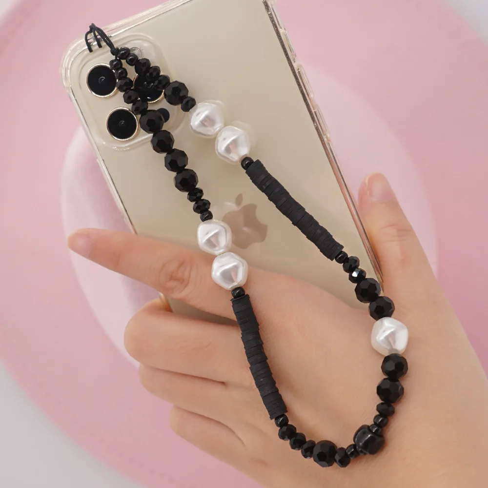 

Simple And Trendy Geometric White Irregular Imitation Pearl Black Crystal Beads Mobile Phone Chain Women's Lanyard Jewelry Gifts