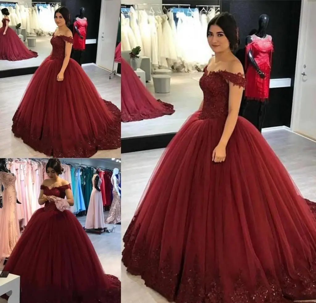 

Plus Size Burgundy Ball Gown Quinceanera Dresses Puffy Appliqued Off Shoulder Sweet 16 Girls Formal Prom Party Pageant Gowns