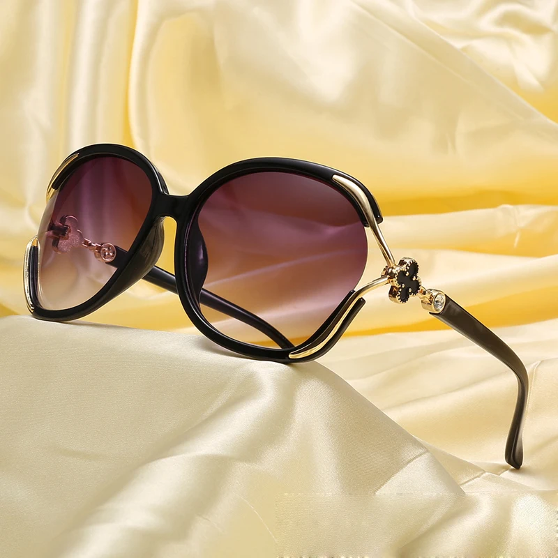 

Солнцезащитные очки в винтажном стиле для мужчин и женщин, роскошные брендовые солнечные аксессуары с круглыми линзами в форме клевера