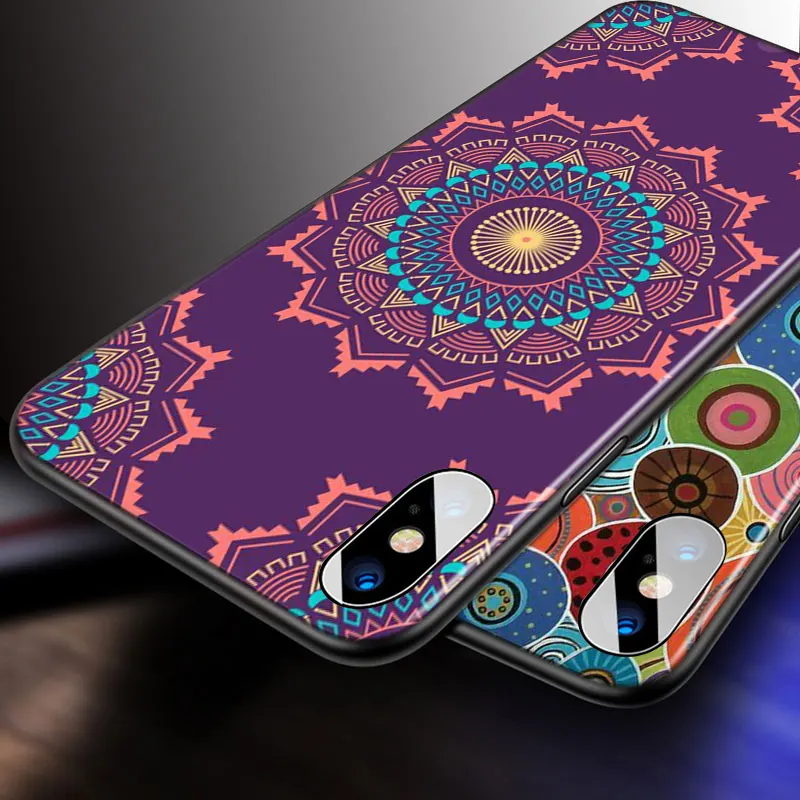 

Flowers Mandala For Apple iPhone 12 11 Pro Max mini XS Max XR X 8 7 6 6S Plus 5S SE 2020 Soft Black Phone Case