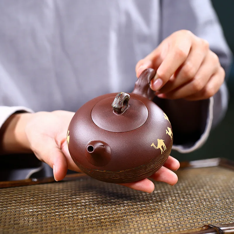 Yixing Famous Manual Desert Camel Dark-red Enameled Pottery Teapot Raw Ore Purple Ink For Imprinting Of Seals Hand Tea Set Suit | Дом и сад