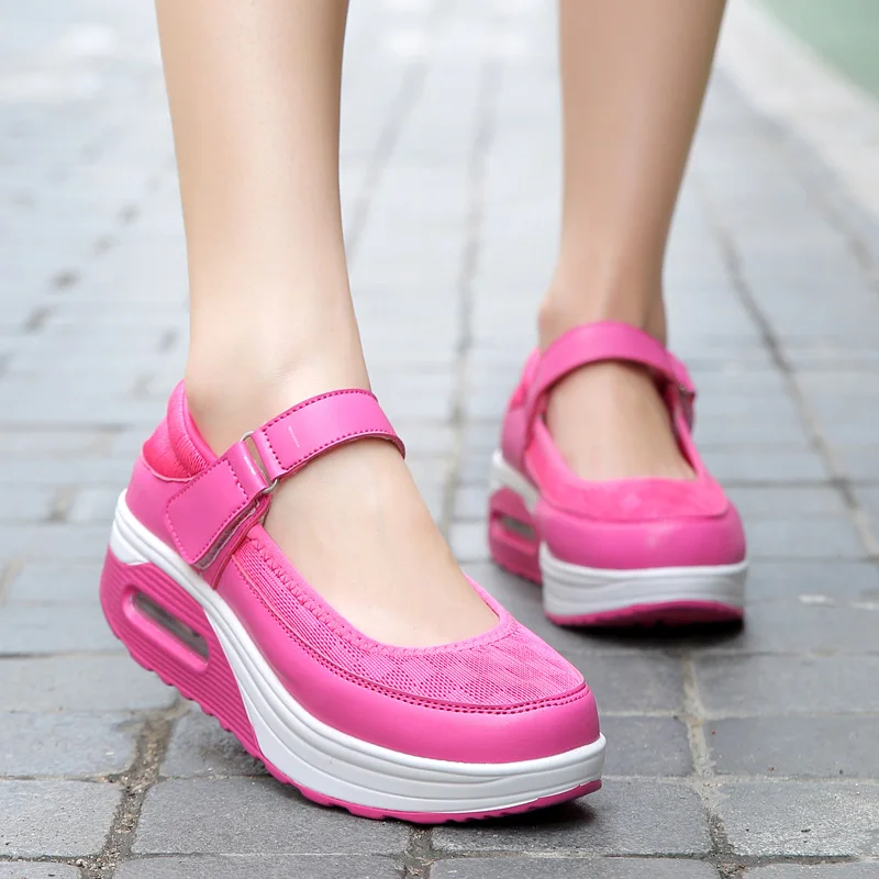 

2021 new white color round head female sneakers mesh shoes women breathable casual shallow mouth thickening Non-slip flat shoes