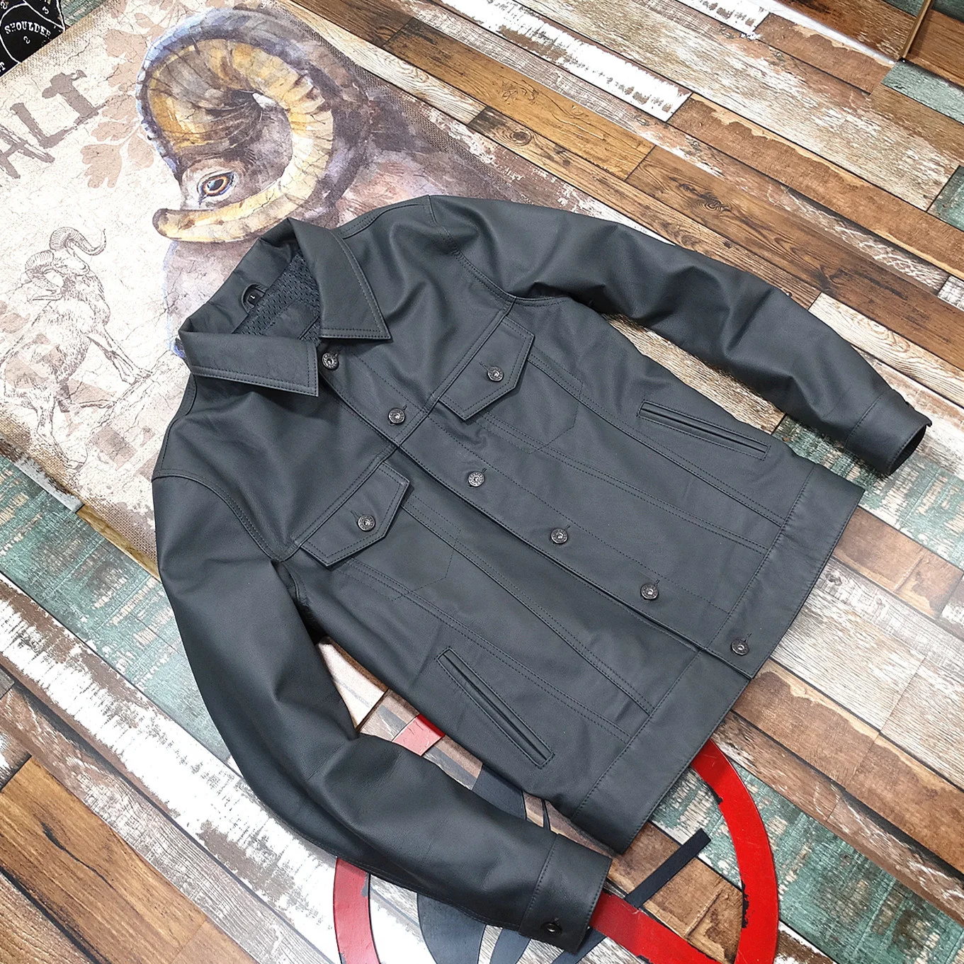 

Ограниченный по времени шип! Легкая и прочная козья кожа! Три поколения ковбоев