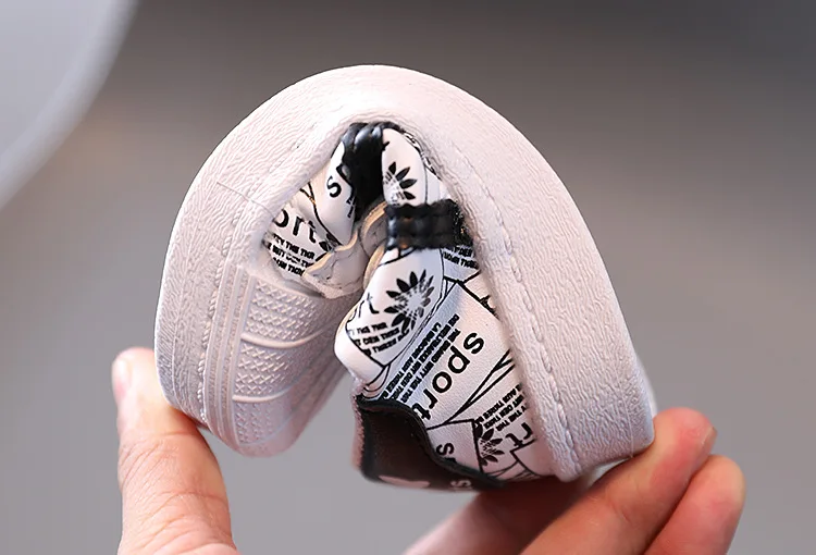 Детская весенняя обувь мягкие детские кроссовки для мальчиков и девочек детей