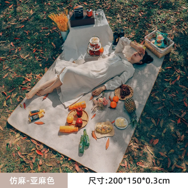 저렴한 캠핑 매트 야외 접이식 격자 무늬 피크닉 매트 방수 비치 담요 패션 휴대용 피크닉 그라운드 매트 매트리스 잔디 게임, 스포츠, 아웃도어, 액티비티, 활동, 워터푸르프, 내구성