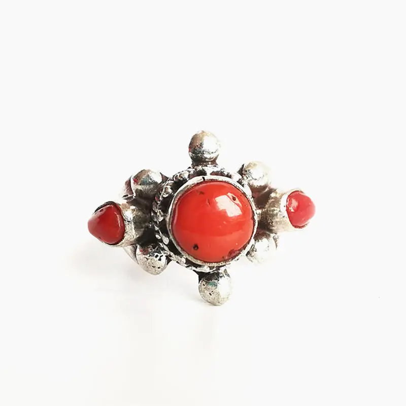 

Tibetan Jewelry Ring Nepal Hand 925 Sterling Silver Inlaid Red Bamboo Coral Lovely Rings for Couple T9011