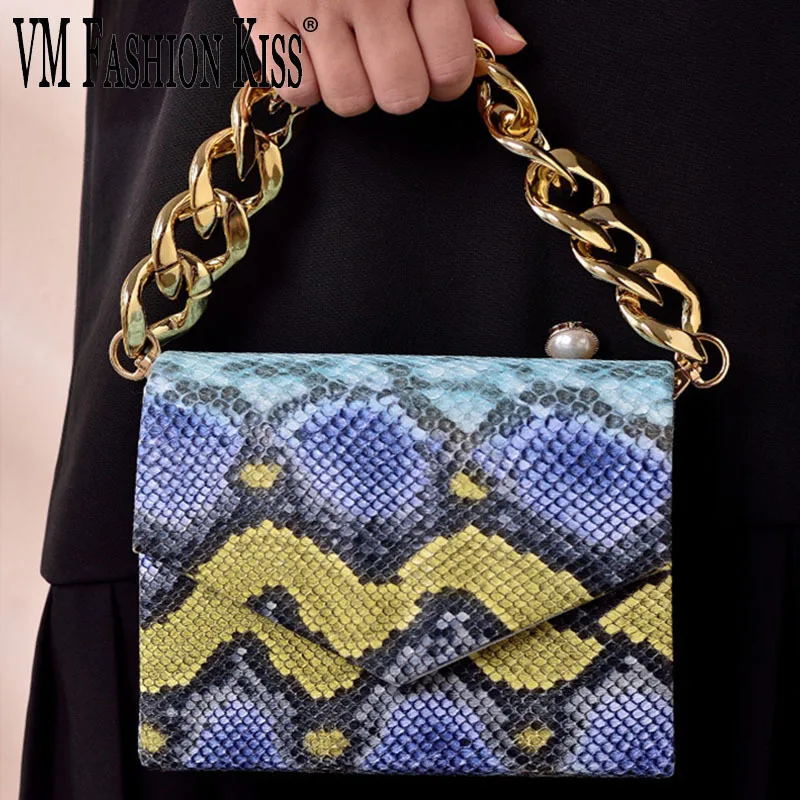 

Роскошная дизайнерская женская сумка с узором из питона, маленькая сумка-мессенджер с клапаном, сумка для ужина, вечерние женская сумка чер...