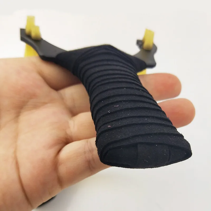 

Outdoor powerful high quality steel slingshot shooting slingshot black bow outdoor hunting camping bow travel kit