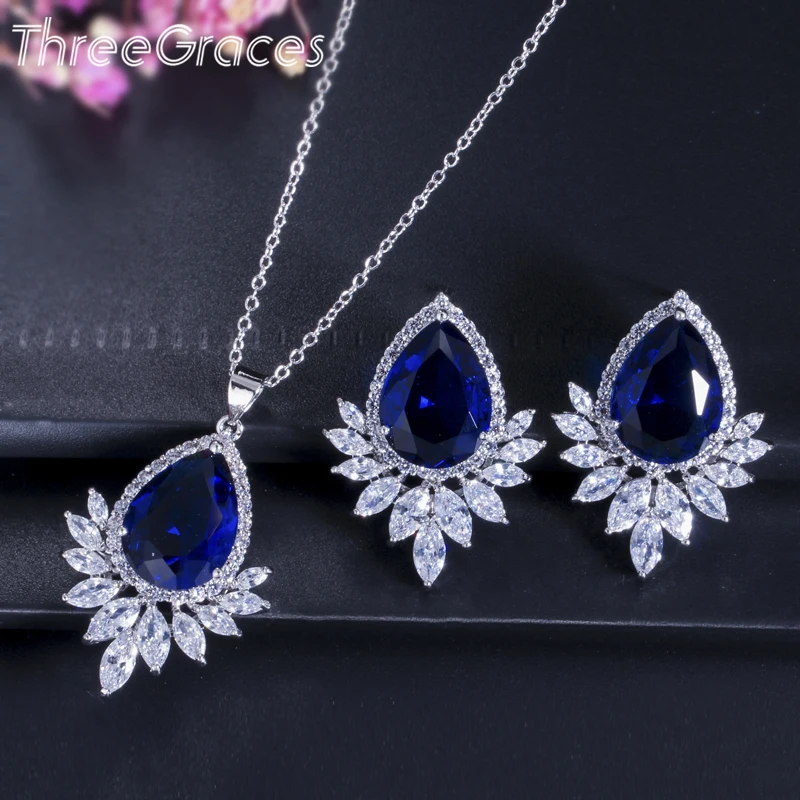 Женский комплект с кулоном и бусинами ThreeGraces крупными Фианитами Королевского