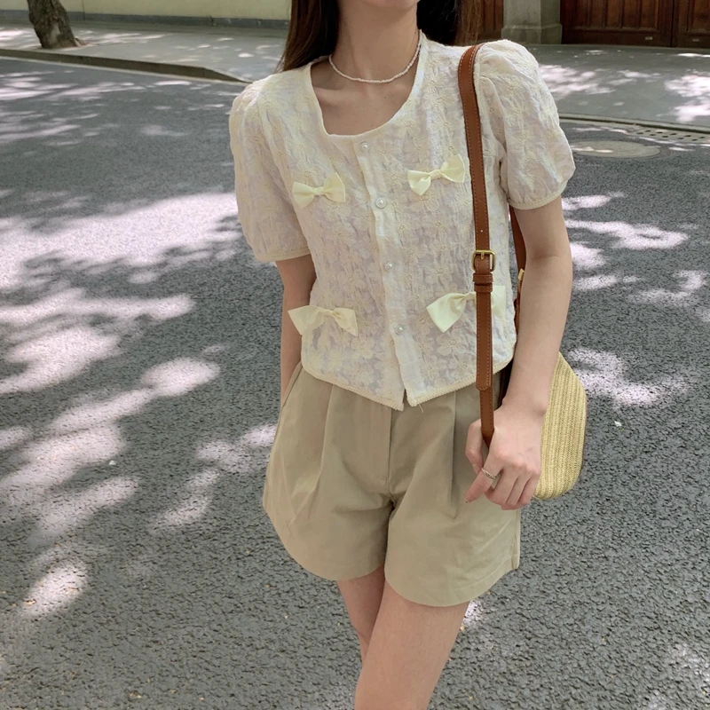 

HziriP Hot Korean Solid Color O-Neck Embroidery Bow Sweet Summer 2021 Puff Sleeve Fashion Casual Slim Women Short Sleeve Shirt