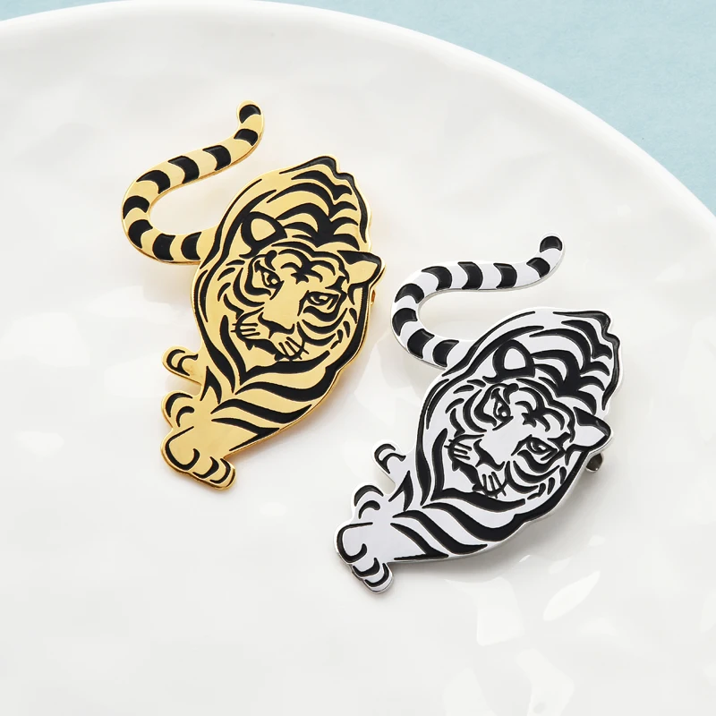 Wuli&ampbaby Stainless Steel Tiger Brooches For Women Men 2-color Animal Brooch Pins Gifts |