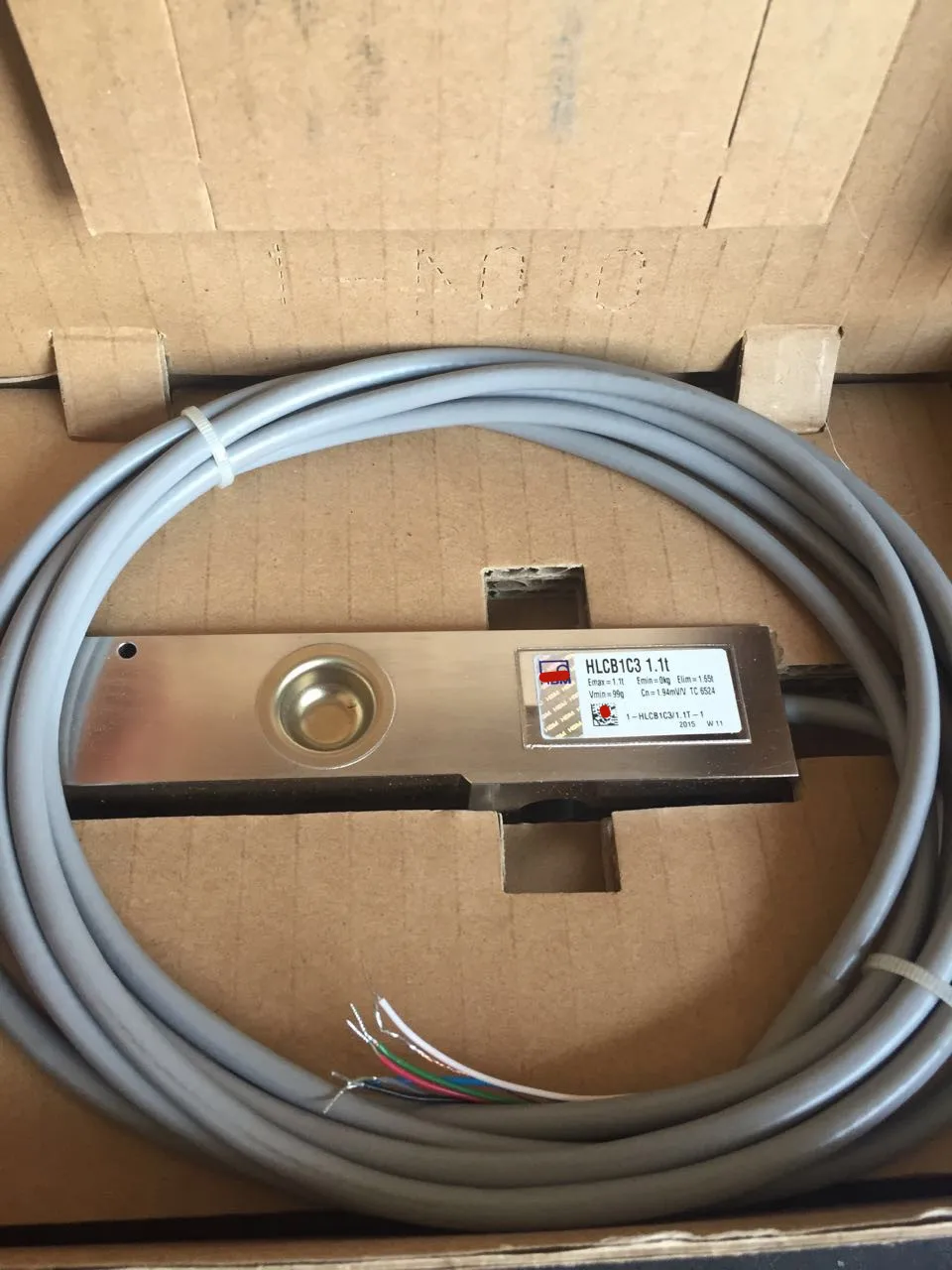 

Новый оригинальный датчик нагрузки HLCB1C3/1,1 T HLCB1C3/2,2 T