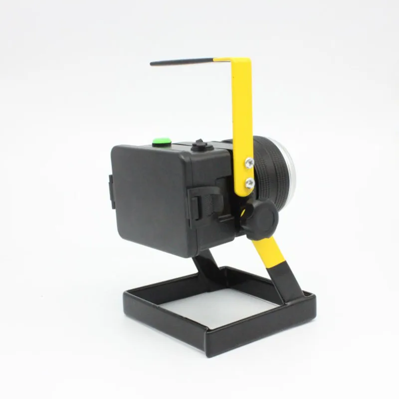 

Portable 10W T6 Floodlights Movable Outdoor Lighting Camping Work Light Spot Waterproof Spotlight Flood Light Lamp