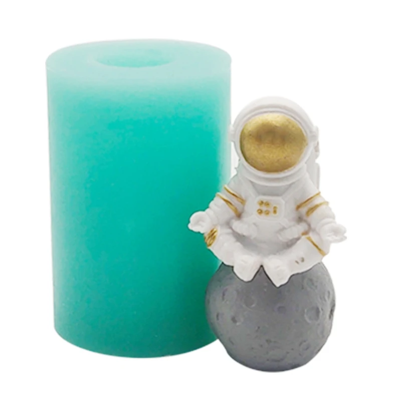 

3D Astronaut Silicone Mold Clay Soap Epoxy Mould DIY Cake Chocolate Dessert Fondant Decorating Tools Baking Supplies